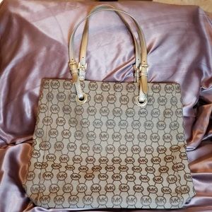 Micheal Kors Tote Bag